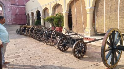 Jaipur: Self-Guided Audio Walk Through the City Palace - photo 2