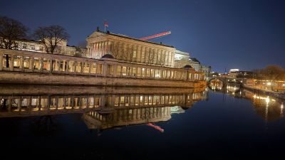 Berlin: Self-Guided Audio Walk Through Power and Memory