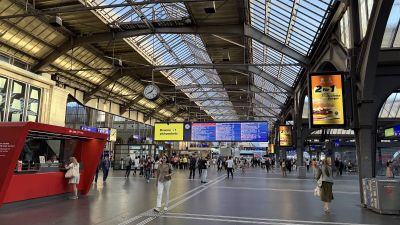 Zurich: Self-Guided Audio Tour Through the City’s Creative Pulse