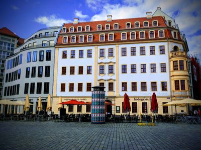 Dresden: Self-Guided Audio Walk Through Baroque Splendor