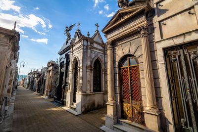 Buenos Aires: Recoleta Cemetery Audio Tour Through Legends and Evita's Story