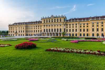 Vienna: Schonbrunn Palace Grand Audio Tour (Without a Ticket)