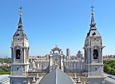 Madrid: Self-Guided Audio Walk Through Literary and Royal Madrid