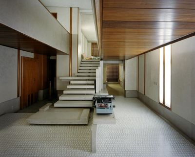 Негозио Оливетти: Входной билет