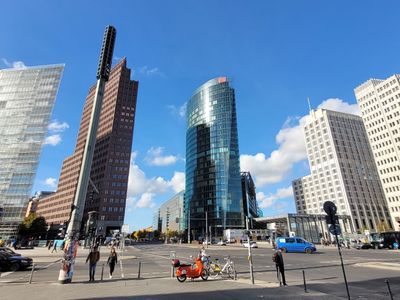 Berlin: Self-Guided Audio Walk Through a Divided City