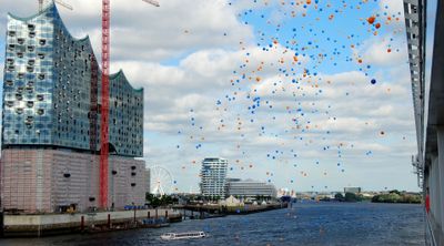 Hamburg: Elbphilharmonie Plaza & HafenCity Audio Tour (Without a Ticket) - photo 2