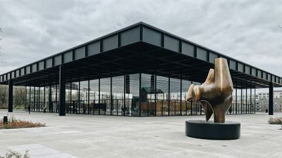 Berlin Highlights Tour with Neue Nationalgalerie Ticket