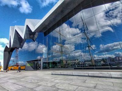 Glasgow: The Riverside Museum Donation and an Audio Tour with a City Walk