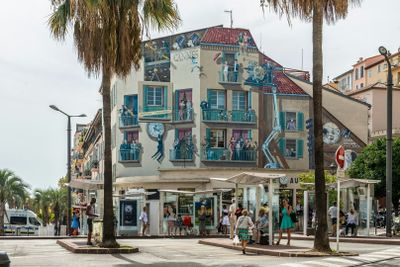 Cannes: Self-Guided Audio Walk Through Sea, Cinema, and History - photo 2