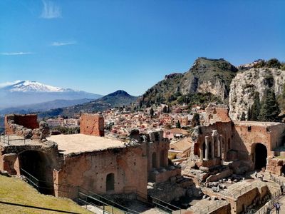 Taormina: Gate-to-Gate Cultural Audio Tour