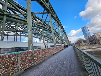 Koln: Architectural Marvels Audio Tour - photo 2