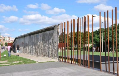 Trace History with Berlin Wall: In-App Audio Tour