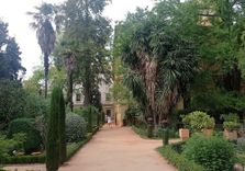 Botanical Garden ...