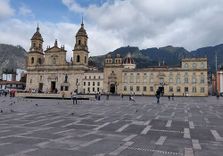 Plaza de Bolívar
