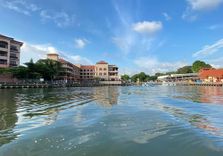 Melaka River