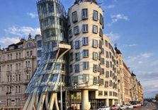 Dancing House