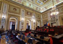 Royal Palace ...