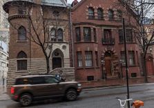 1300 Locust St