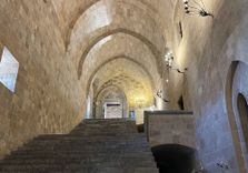 Palace of the Gra...