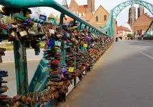 Tumski Bridge