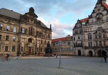 Schloss...