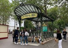 Place des Abbesses