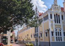 Plaza Simón B...