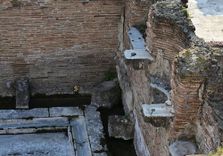 Macellum Temple ...