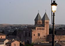 Puerta de Bisagra