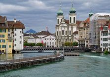Rathaus...