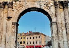 Arch of the Sergii