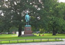 Statue of Kaiser ...