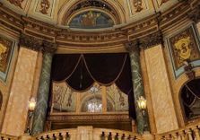 State Theatre