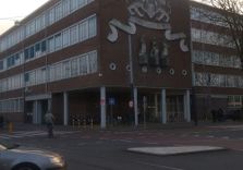 Politie station...