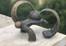 Turul statue