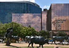 Pioneer Plaza