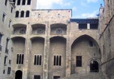 Plaza del Rey