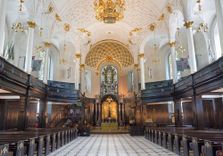 St Clement Danes C...
