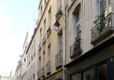 Rue des Lions