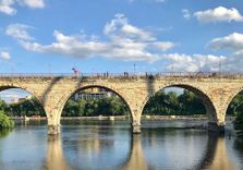 The Stone Arch Br...