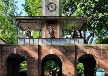 Delacorte Clock