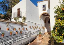 Mondragon Palace